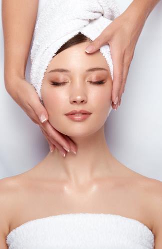 Gesichtssbehandlungen